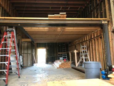 FRAMING/Staircase/STOREFRONT