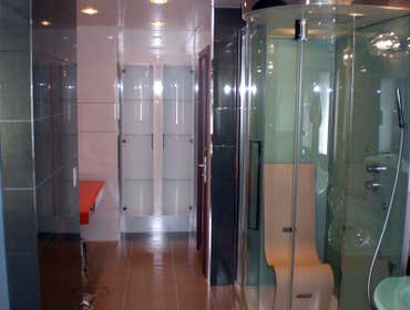 Project photos from Arnold's Custom Homes, Kitchen And Baths