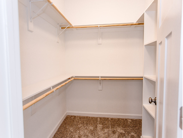 master bed closet