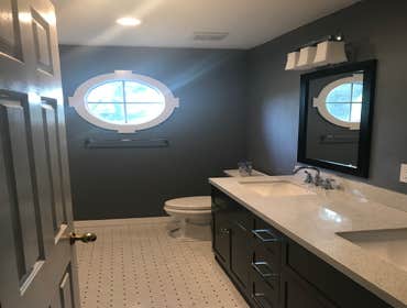 4213 W Tacon St This 5 bed/4 bath has over 3,500 SqFt of living space. 1st Floor features include Guest Suite with attached Full Bath leading out to Co