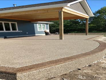 Exposed aggregate Patio photo by Potoroka Concrete