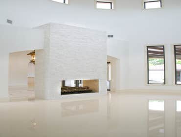 Miami Beach Ivory Porcelain