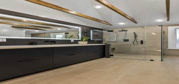 Rh Design & Construction Inc