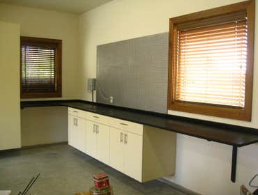 Examples Various examples of projects we've done, including: storage cabinets, garage shelving, garage cabinets, garage storage systems, garage floor p