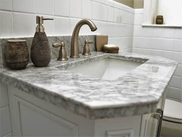 Poplar Our remodeling team did a great job opening this home up and bringing it into the modern era. Fit with an entirely new kitchen, expanded bathroo