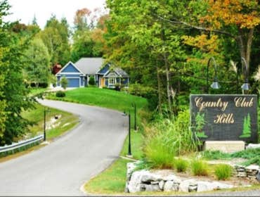 Country Club Hills Entrance