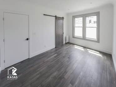 Complete unit renovation located in Taylor St San Francisco. Complete unit renovation located in Taylor St San Francisco. The renovated unit includes a