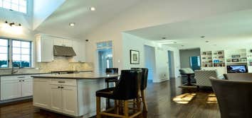 Kitchen_Modern_Open_Kitchen_La