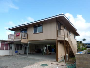2 story house with parking