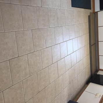 3 room ceramic tile
