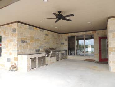 Photos