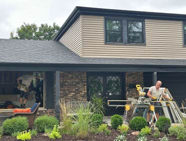 Des Plaines, IL Windows Installation ? Elevate Your Home with Perfect Windows & Siding! ?
Looking to boost your home’s energy efficiency and curb appe