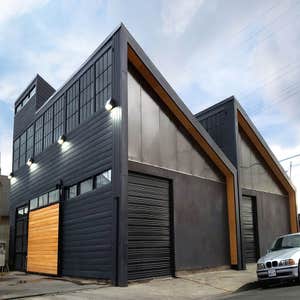 Photos by A Industrial Design / Build #2