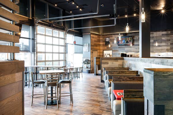 Wingers Restaurant and Alehouse