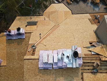 Photos by Barak Builders Group Inc #1 Roofing
Landscape
Kitchen
