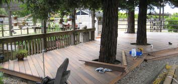 Backyard Custom Deck This project was for a customer in Gilroy, California. The deck was designed by my advisor Roy. The customer wanted a deck to inco