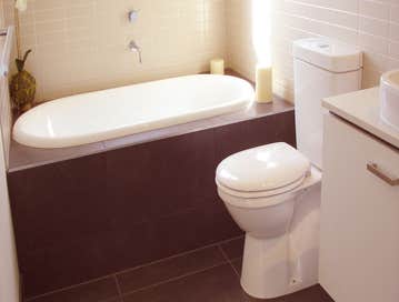 Indiana Bathroom Remodeling bathroom remodeling, remodeling contractor, indiana bath remodeling, indiana shower conversions, tub liners, replacement tu