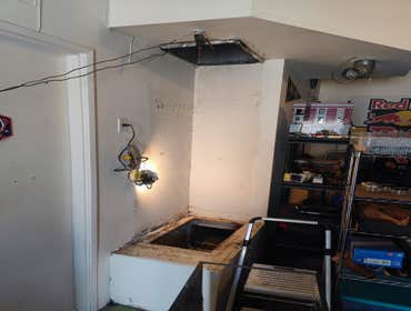 A dual fuel HVAC system 1. Energy Efficiency
Heat pumps are highly efficient for heating and cooling, especially during mild weather.
The system switch