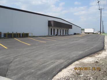 Contractors Asphalt Paving and Maintenance Contractors Asphalt Paving and Maintenance services all types of asphalt and concrete paving repairs, new co