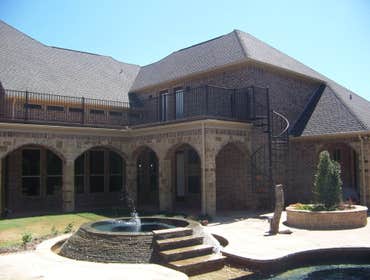 Mesquite Pit in Mineral Wells and Jones home in Br Quality work you should expect with Beninati Construction.