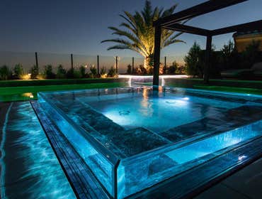 Acrylic Spa