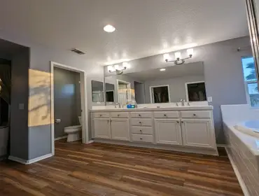 VK's Painting interior painting