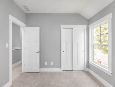 Downtown/Move-In Ready Home 2
