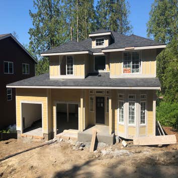 New Construction Siding by Diamond City Construction LLC Siding on New Construction
Hardie Lap Siding
Hardie Panels
Hardie Straight Shake
T&G Pine for