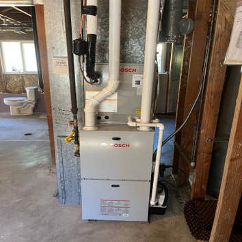 Max Comfort Service LLC