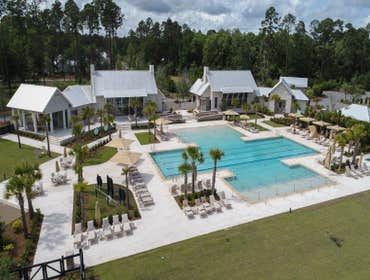 Palmetto Bluff River Road Amenity Center