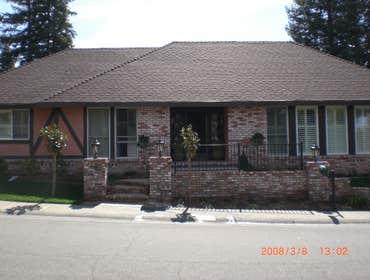 Fair Oaks new brick entry