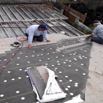 Project photos from Aqua Roofing Inc.