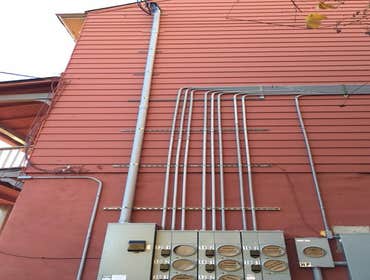 10-16 Spring St 400 Amp 9 Meter Service