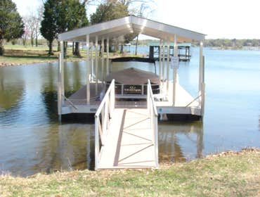 Photos from Cumberland River Docks & Metal Works Llc