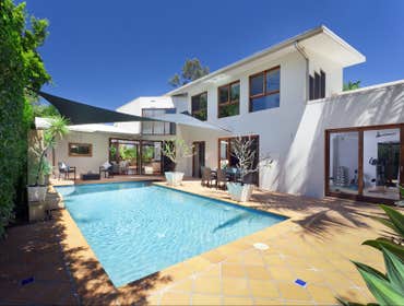Modern Pool Remodeling Design