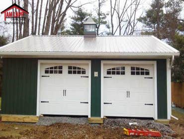 30'W X 32'L X 8'H Residential Polebarn Building in Blue Bell, Pennsylvania Project Overview
(2) 9′W x 7′H Carriage Style Garage Doors with Glass.
4/12