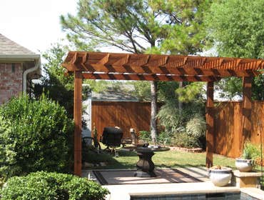Dee's Deck & Fence, Inc. Project Exterior design