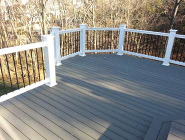 Deck in Chesterfild