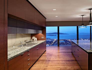 Hi-Rise San Francisco Apartment