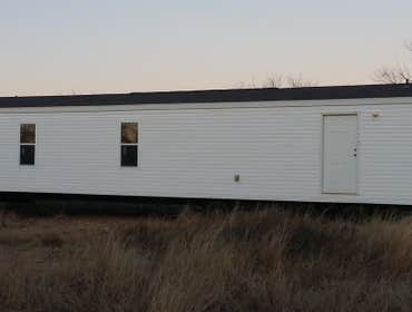 Lifetime Warranty Construction Vinyl Siding Texas Boll Weevil Eradication Siding Project.
Removed hail damaged vinyl siding and installed new lifetime