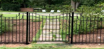 Fence/Gates/Handrails