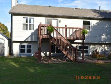 Preston Screened Composite Deck