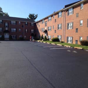 Sealcoating&stripeing