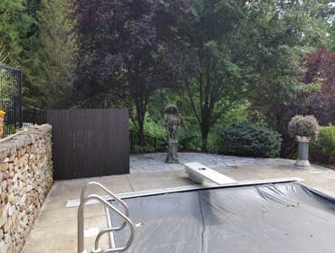 Decking/Logs/Fascia Refinishing & Patio Stone Leveling