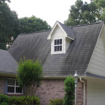 Taylor Home Kingwood Texas These are pictures of shingle roof we recently cleaned in the Kingwood Texas area using our safe non pressure roof cleaning 
