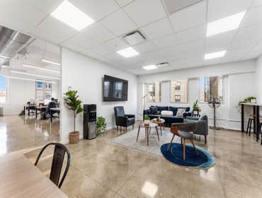 200 Park Ave, South