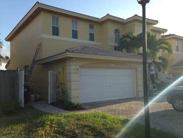 Exterior Home painting / Residential