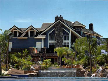 Buck Residence 6,500 square foot three-story hilltop residence for CJ and Paula Buck, owners of Buck Knives. The design is in the Craftsman style, and