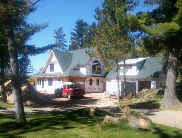 Log Home Carpentry and Restoration Along with window installation, insulation, and weatherization. Bathroom and kitchen remodels and
Custom built deck
