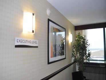 Hotel vinyl wall covering reno